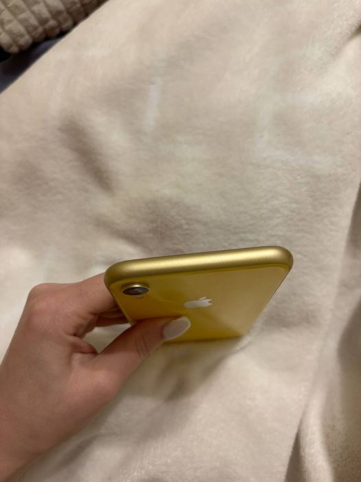 Продам Iphone Xr 64gb
