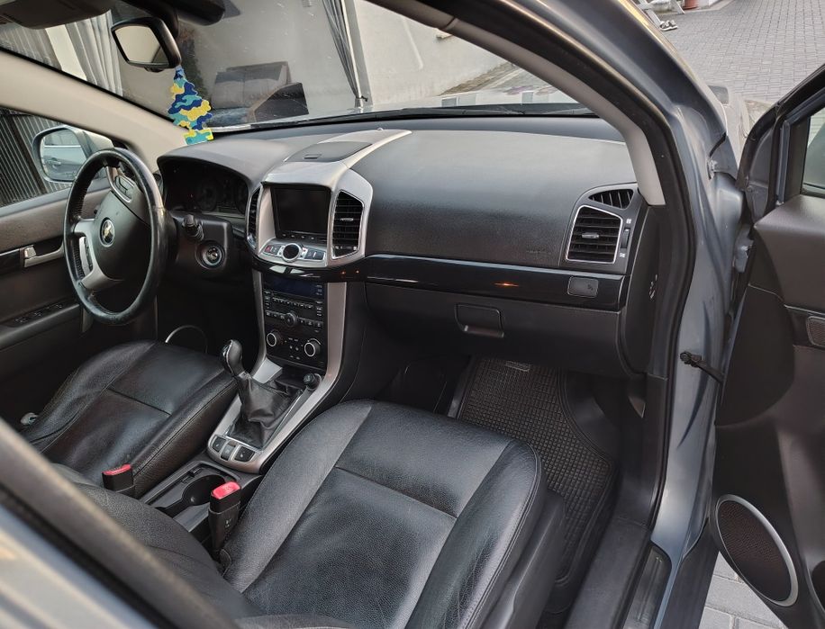 Chevrolet  captiva