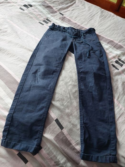 Spodnie granatowe eleganckie rozmiar 122 dla chłopca