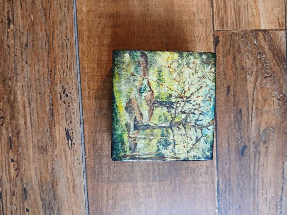 Шкатулка для прикрас маленька