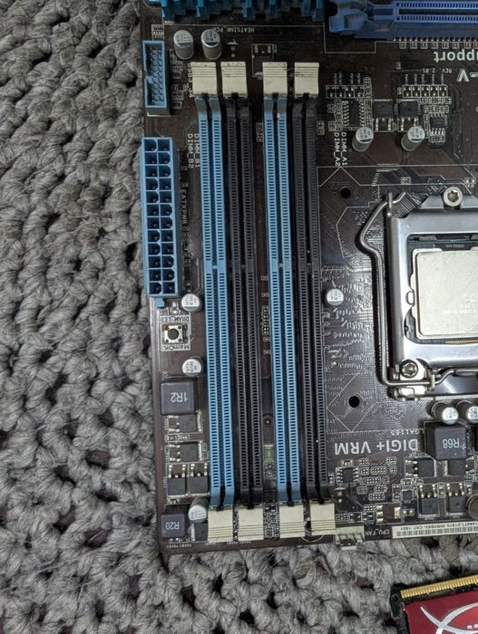 Asus p8b75-v + 16Gb DDR3 + Xeon E3 1245v2 (аналог i5-2400) КОМПЛЕКТ