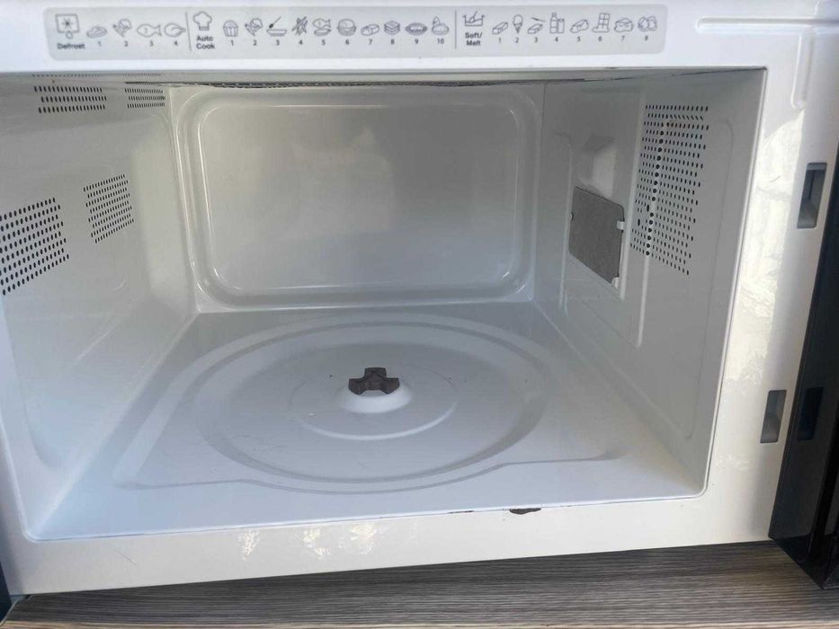 Micro-ondas WHIRLPOOL MWP 254 SB (25 L - Com Grill - Preto)