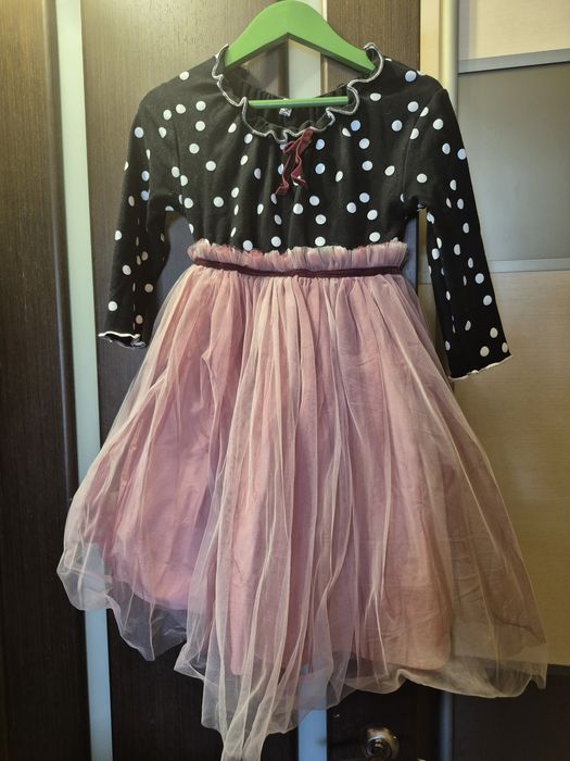 Сукня у відмінному стані