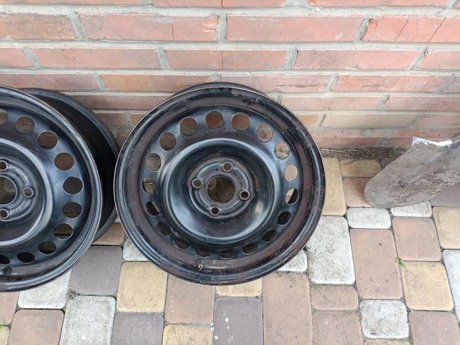 Продам диски Опель Астра j