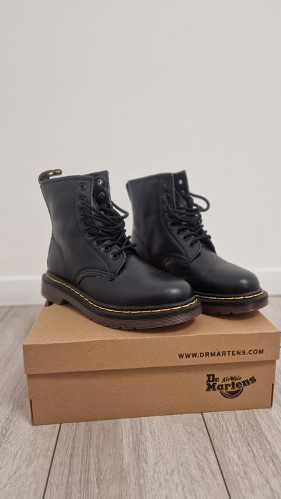 Ботинки Dr. Martens 1460 Black Smooth є торг 43 розмір