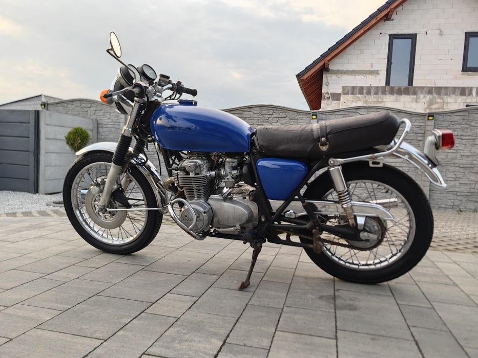 Honda CB550 F 1976 żółte tablice