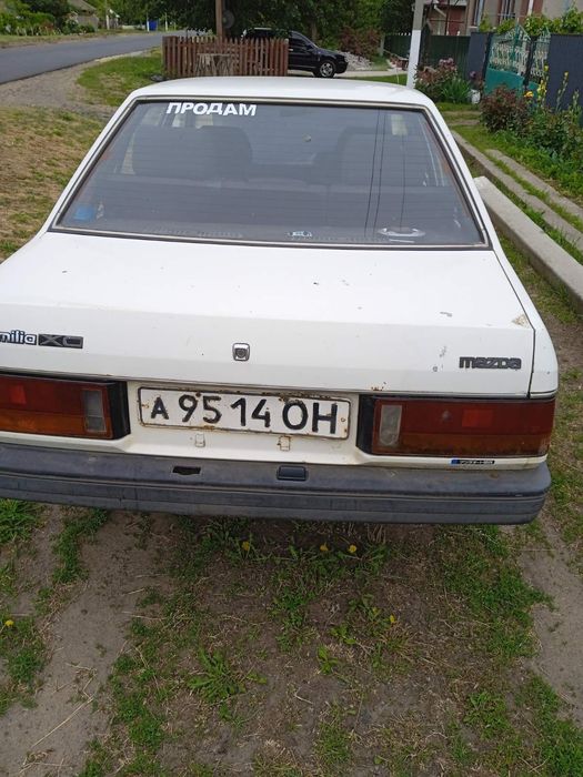 Продам мазду 323