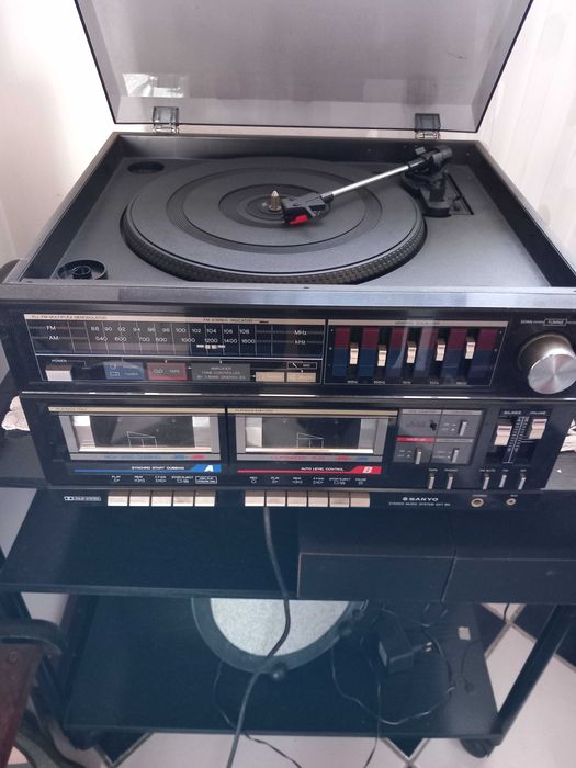 Aparelhagem antiga de vinil