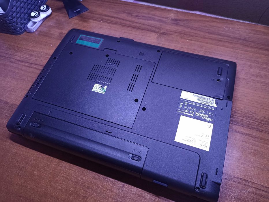 Fujitsu Siemens computers