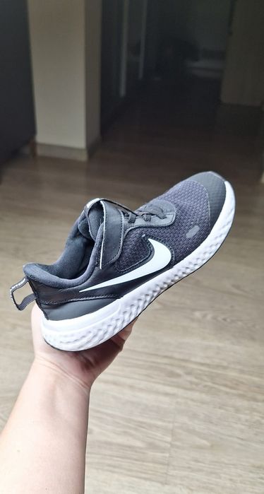 Nike Revolution 6 sneakersy buty sportowe eu 30 cm 19 (18.5)