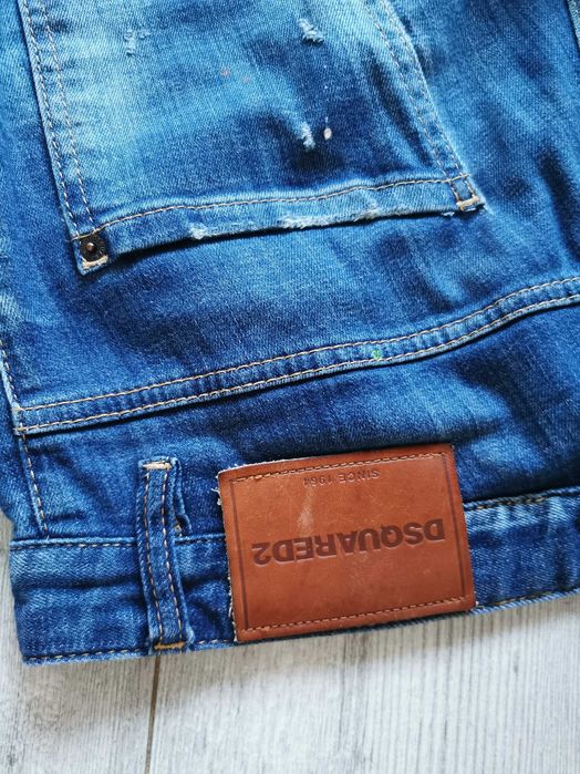 Jeansy Dsquared2