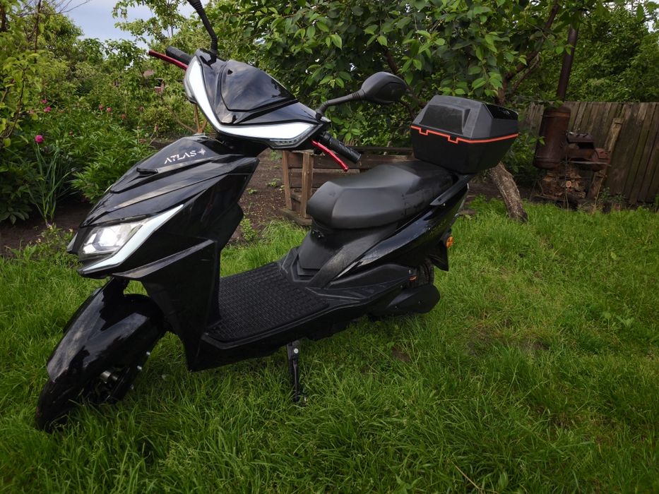 Електроскутер Atlas 1800wt
