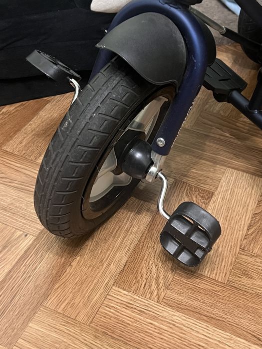 Дитячий велосипед з батьківською ручкою Turbo trike