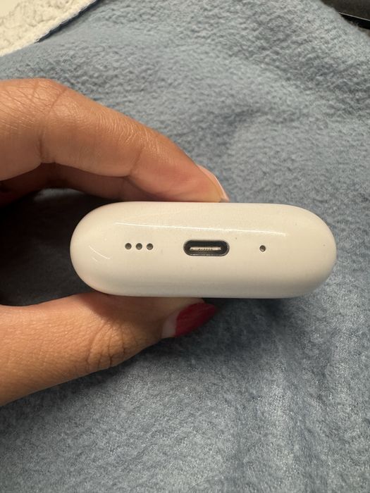 Caixa de Carregamento Original Apple AirPods Pro 3 USB-C (A3122)