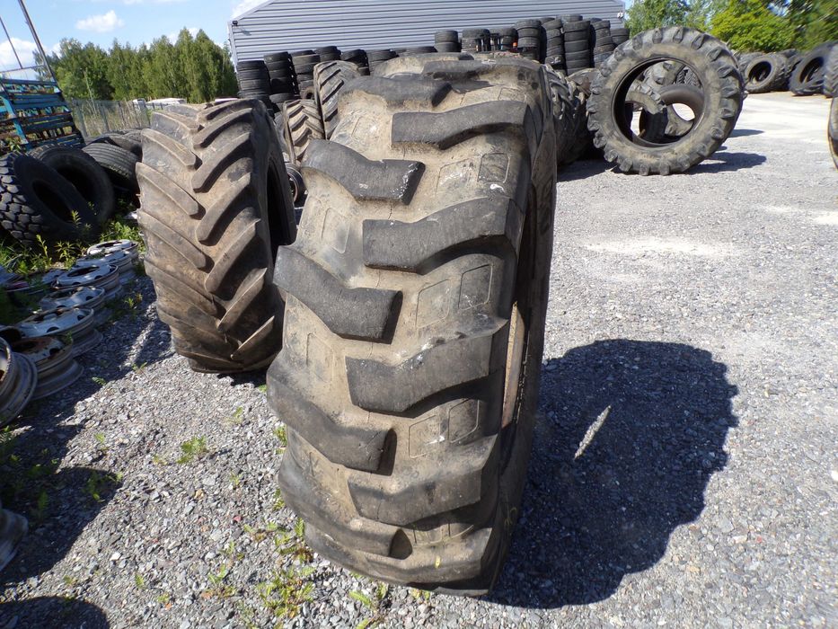 Opona 16.9-28 BKT TR 459 INDUSTRIAL TRACTOR (1300 netto)
