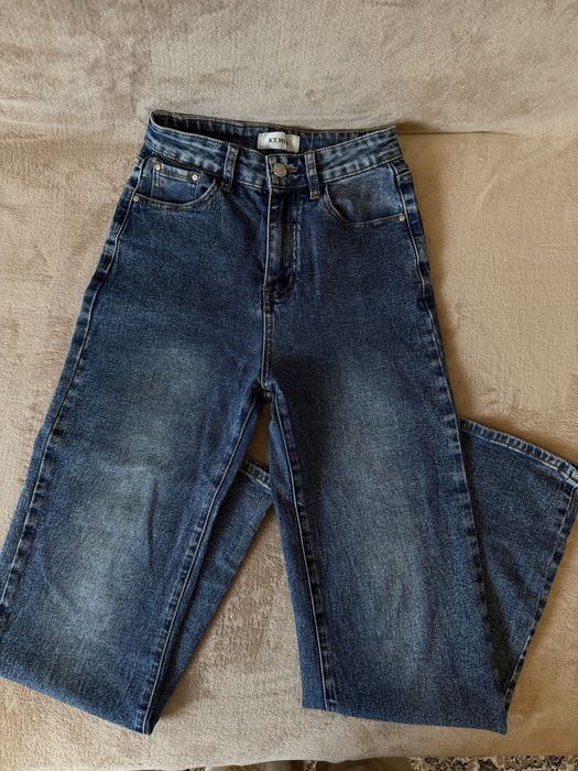 Джинси кльош, темно сині