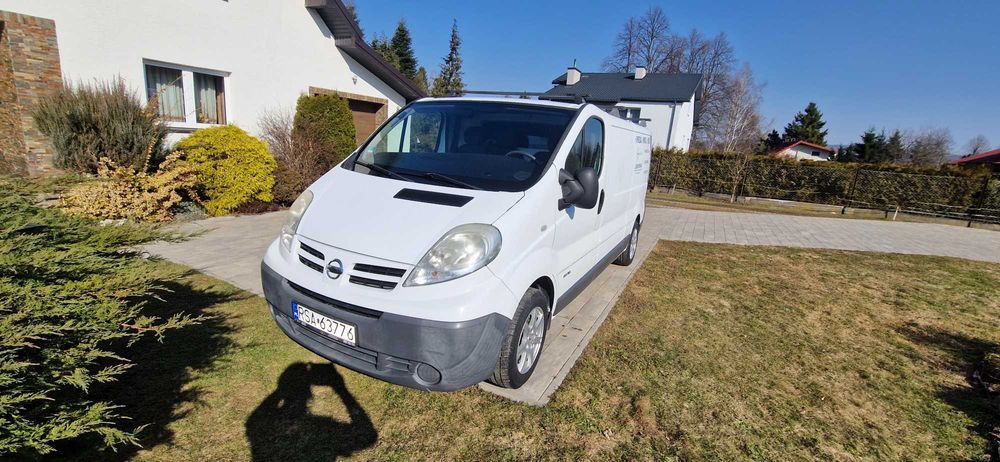 Sprzedam busa Nissan Primastar / Trafik/ Vivaro/