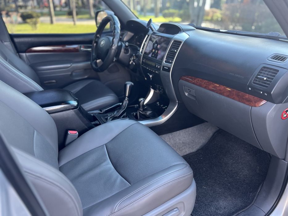 Toyota Land Cruiser Prado 120 2007