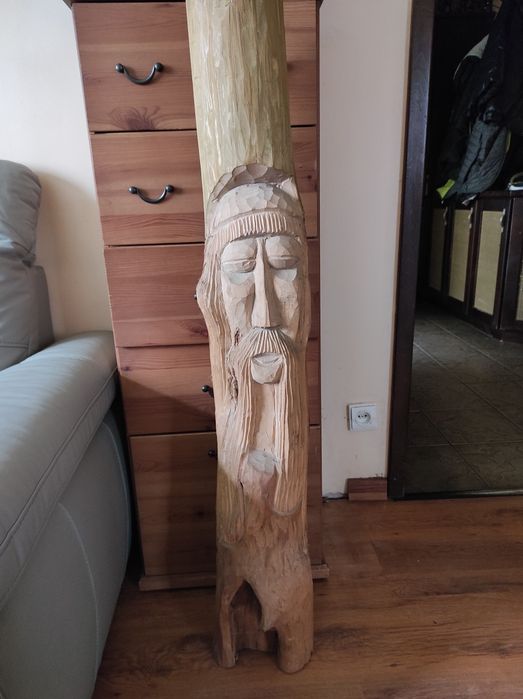 Rzeźba świątek drewno