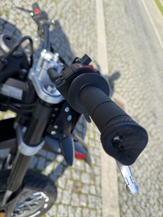 Aprilia Sx125 Supermoto