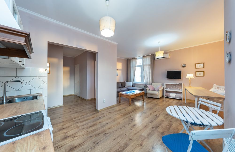 Осокорки, атмосферная, Днепровская набережная 26, посуточно