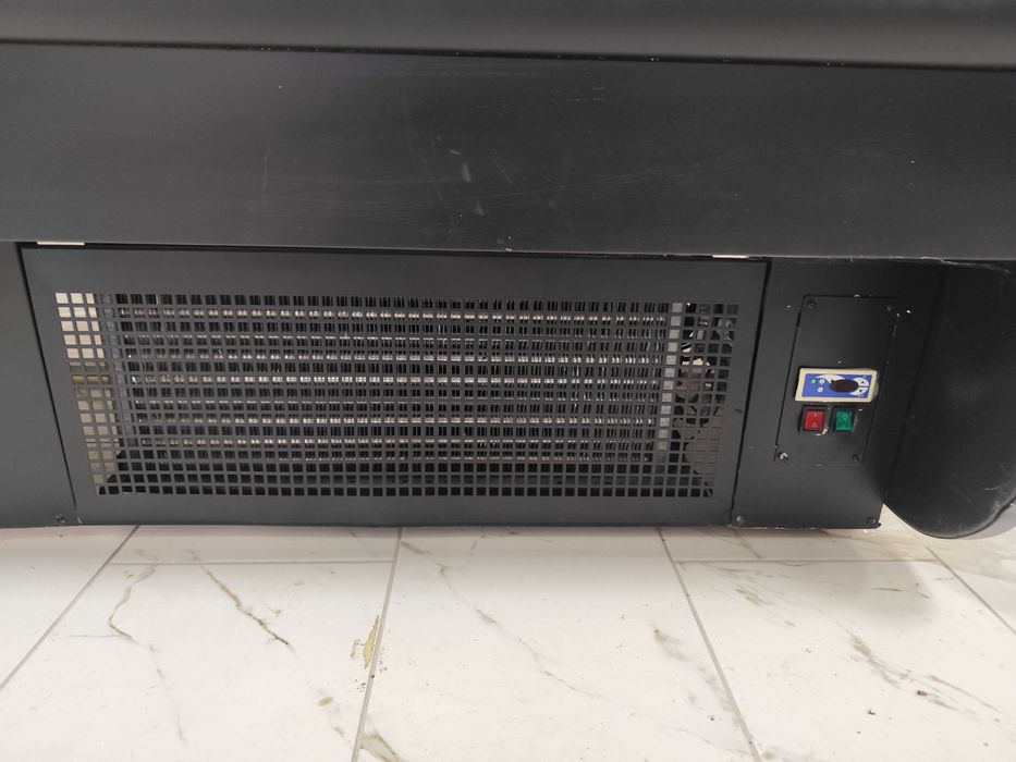 Холодильник регал