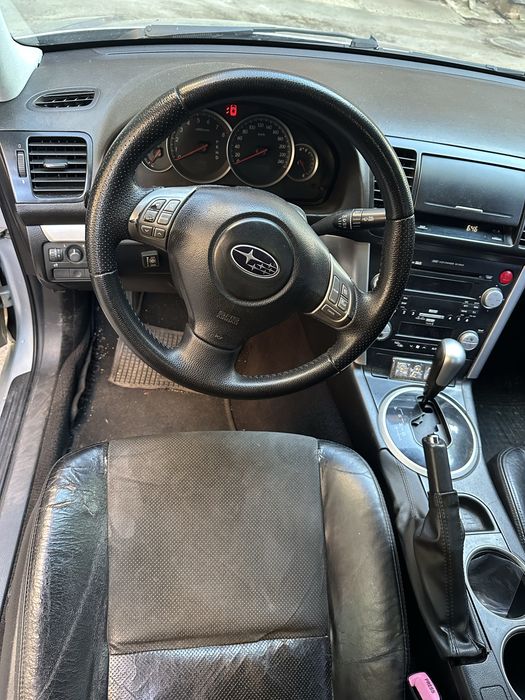 Subaru Legacy 2.0 AWD