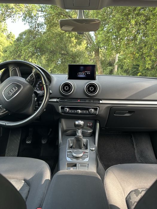 Audi a3 Sportback 1.6 Attraction 2015