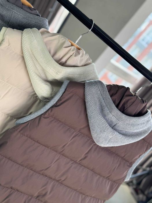 Мужская жилетка Brunello Cucinelli натуральный пух три цвета Брунелло