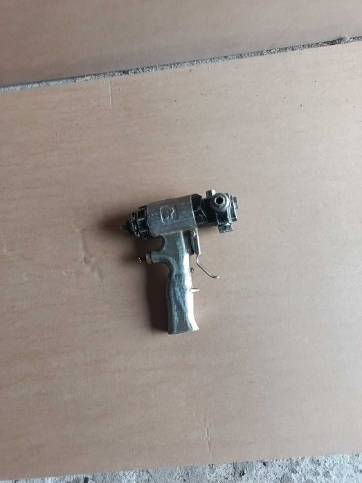 Pistolet do natrysku pianki PUSMAK bdb nie Graco