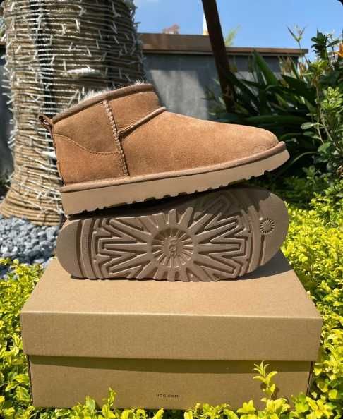 UGG Classic Ultra mini R.39