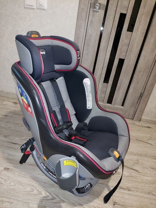 Автокрісло Chicco