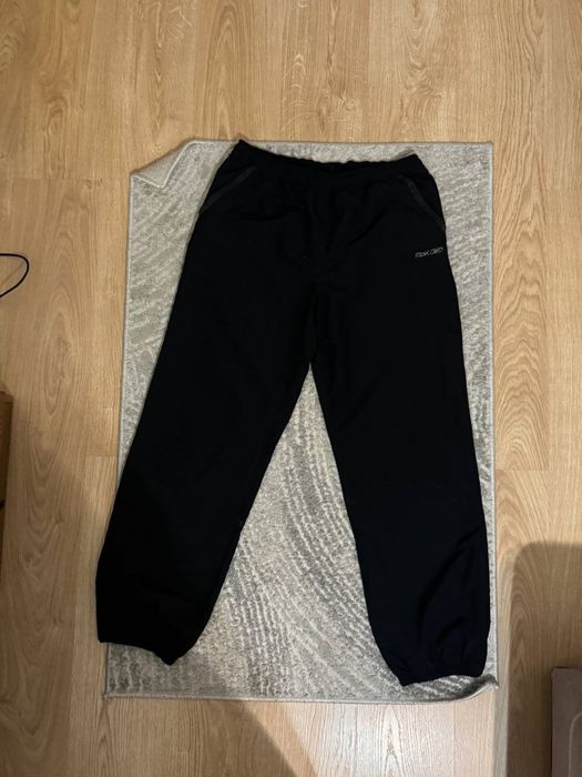 Штани парашути  reebok