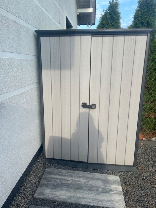 Szafa narzędziowa ogrodowa