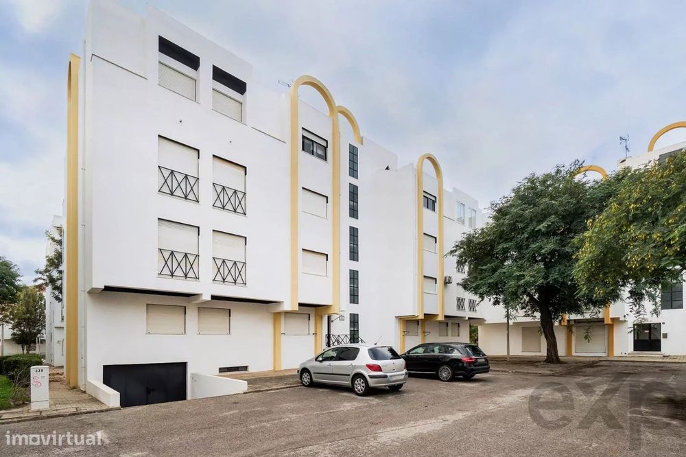 Apartamento T2  Frente-Mar em Altura, Algarve — Altura, Faro