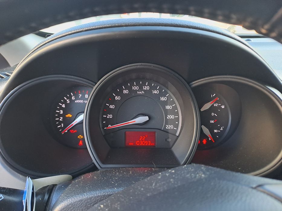 Kia Rio 1.2 gasolina