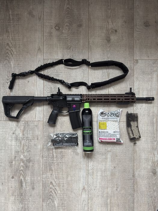 Model kolekcjonerski GBBR DD4 RIII S 16" [EMG]