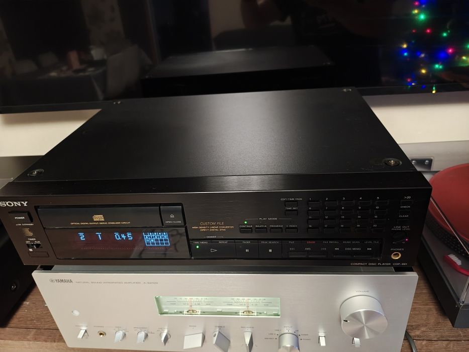 Odtwarzacz CD SonyCDP-991 Japan wysoki model.Bez pilota