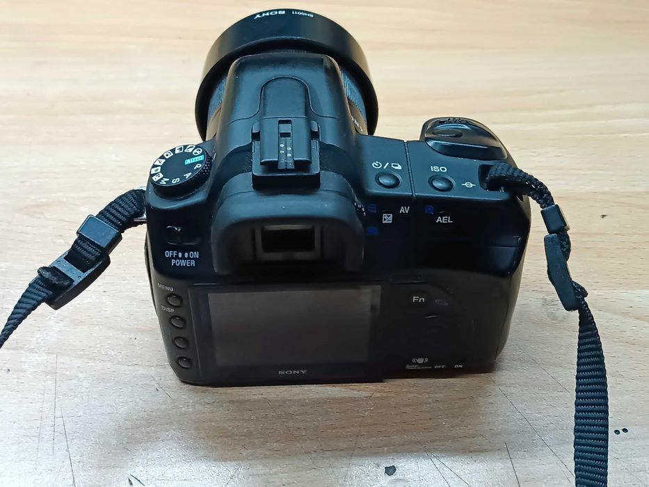 Фотоапарат Sony Alpha DSLR-A200 оптика 18-70 mm + 16Gb картка памяті