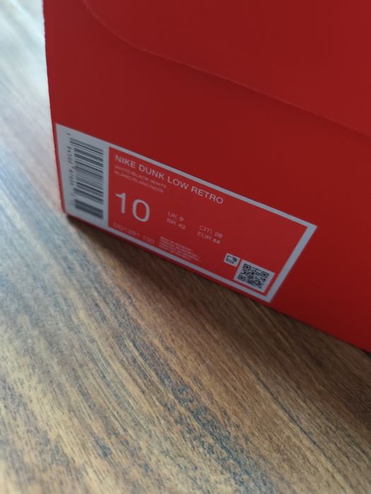 Nike dunk low panda 44