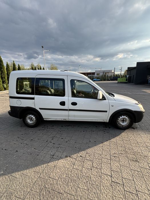 Opel Combo 2006 1.3