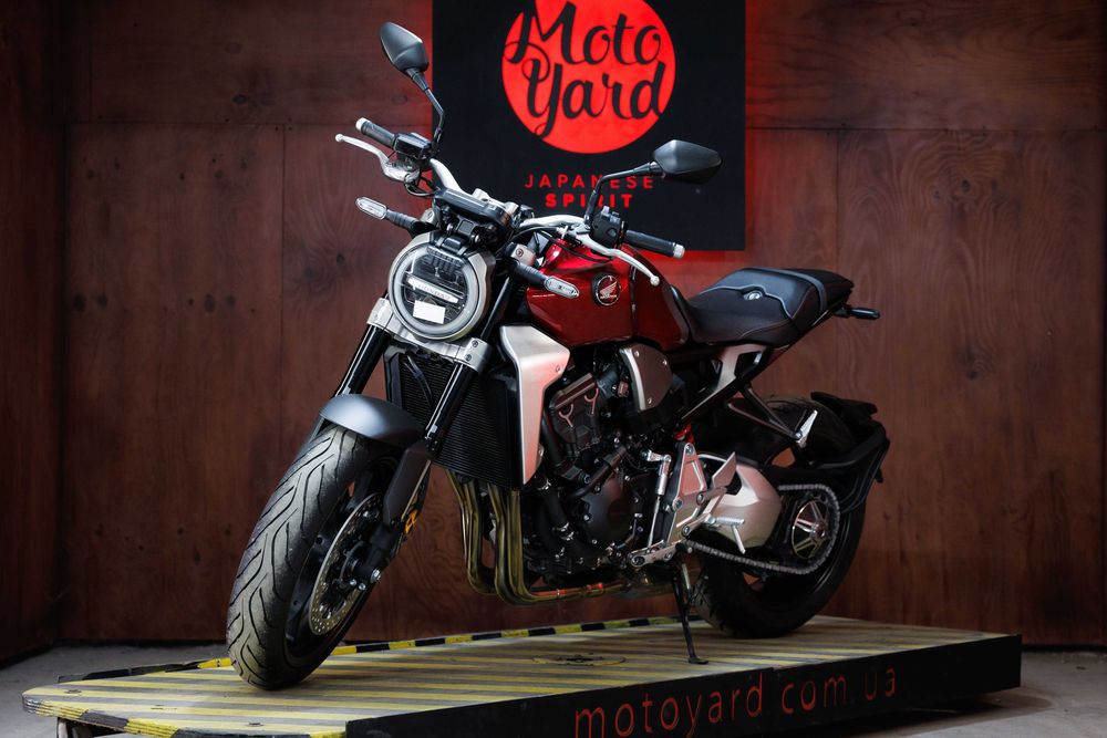 Honda CB1000R із Японії