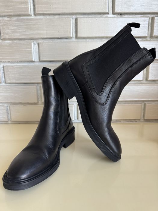 Шкіряні ботінки, черевики zara 36 розмір.