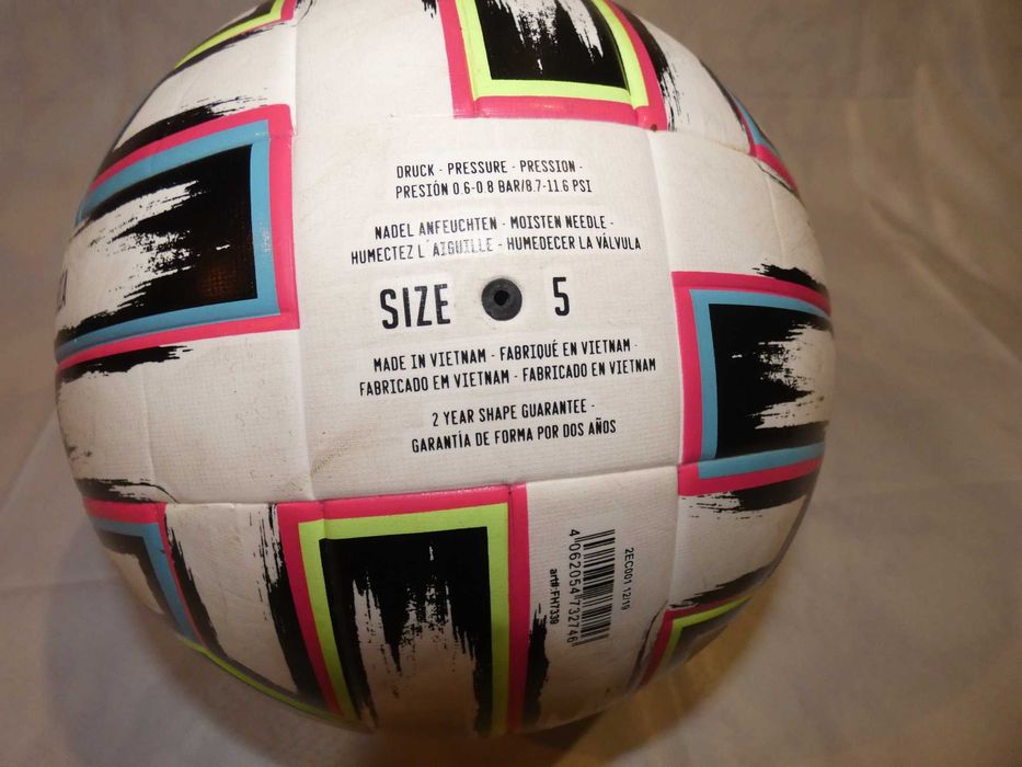 Сувенірний м'яч UEFA EURO-2020 (не б/у) Adidas Uniforia FH7339
