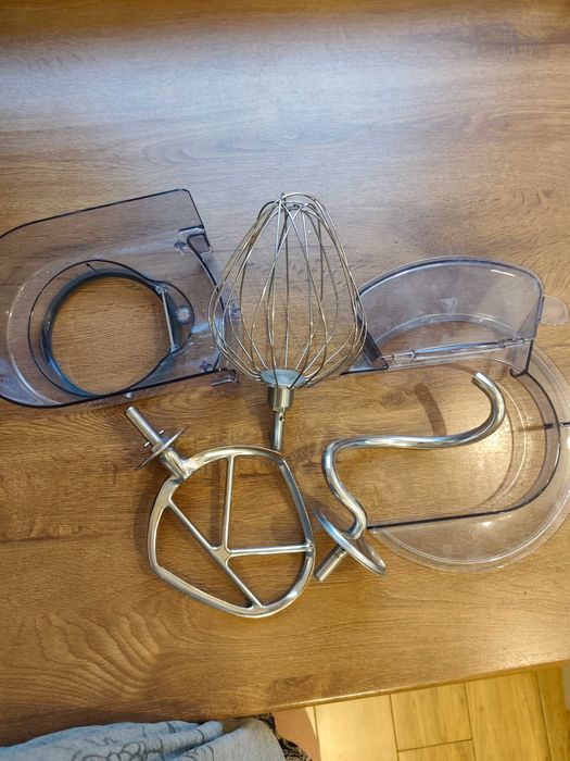 KENWOOD Robot kuchenny planetarny KCC9040S + przystawki KAM353ME