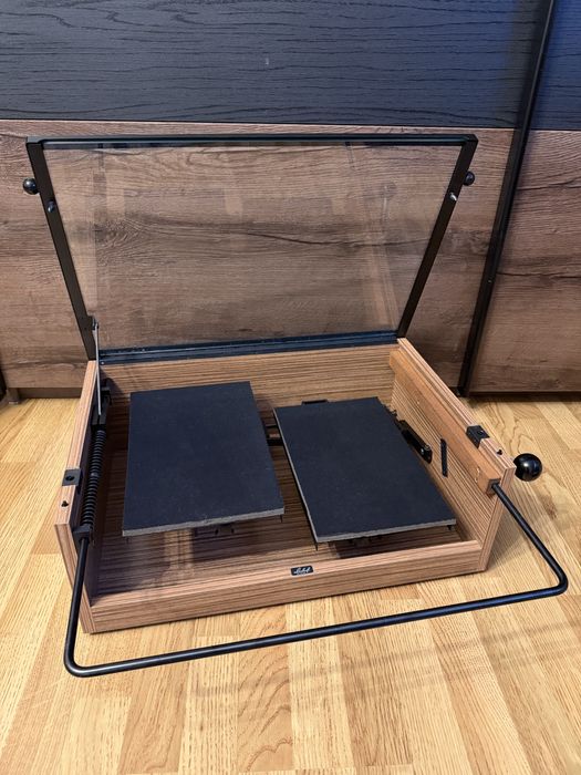 Linhof Book Copy – profesjonalne urzadzenie do reprodukcji książek