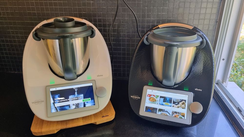 Bimby Tm 6 completa + Bimby Friend base com copo por apenas 1.100 euro