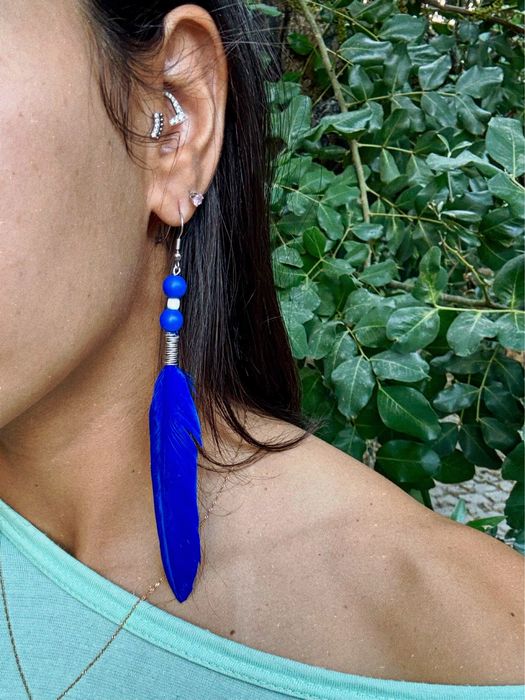 Brincos de Pena varias cores