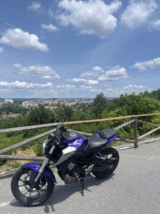 Honda cb125r como nova