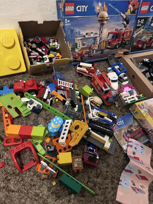 Lote de legos diversos